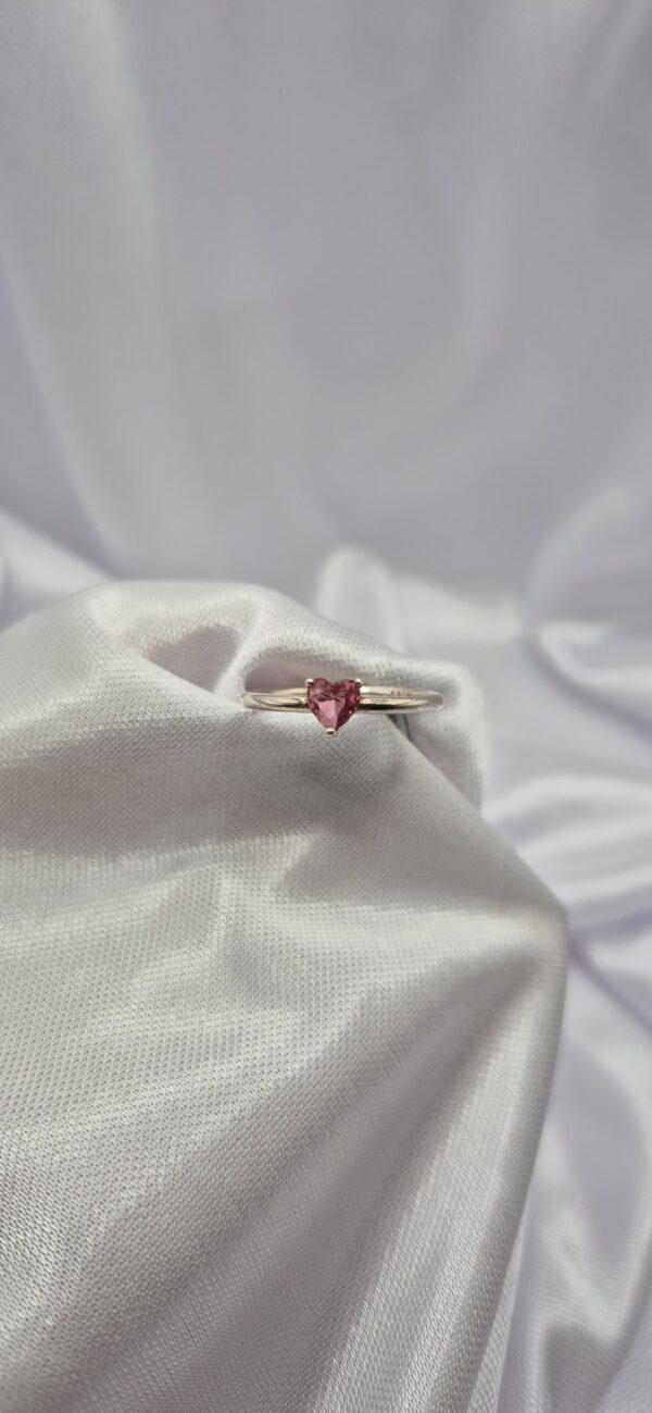Anillo de Plata 925 Modelo Piedra Corazón Rosa