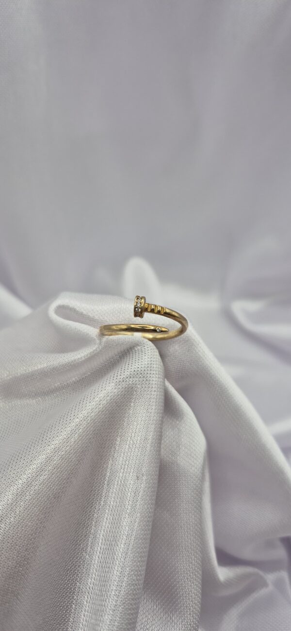 Anillo de Plata 925 Estilo Clavo