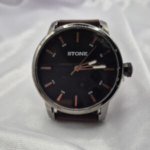 Reloj Stone con Malla de Cuero Modelo 1146