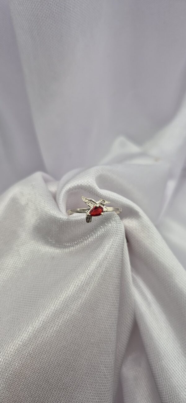 Anillo de Plata 925 Diseño Colibrí con Piedra Roja