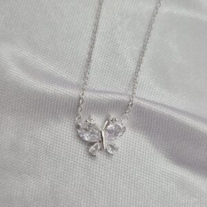 Collar de Plata 925 Diseño Mariposa con Piedra
