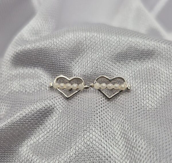 Par de Aros de Plata 925 Diseño Corazon con Perlitas