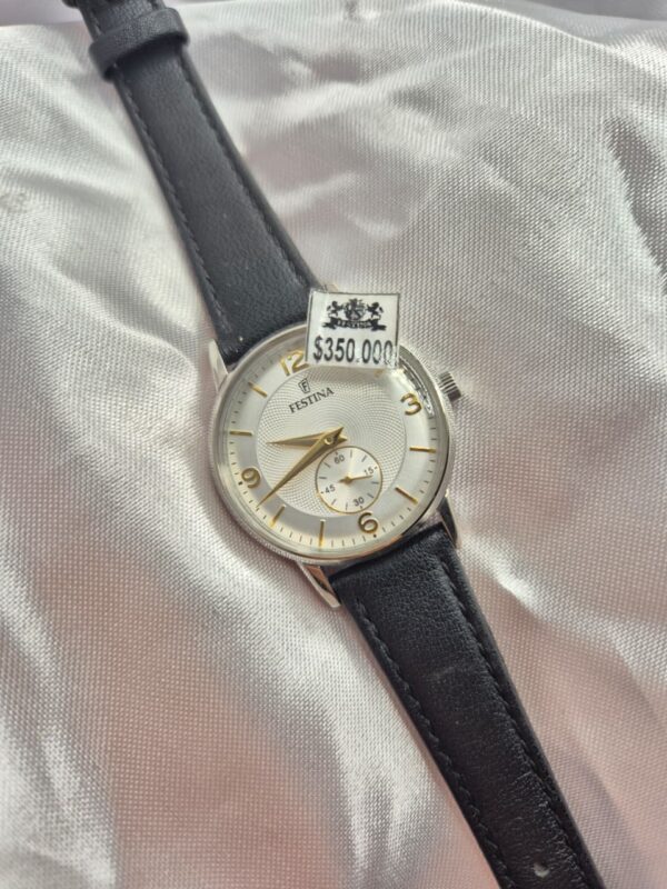 Reloj Festina Modelo F20570/2 Malla de Cuero