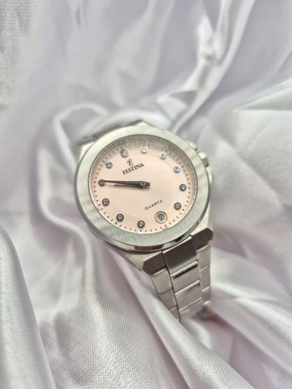 Reloj Festina con Malla Metálica Modelo F20700/2