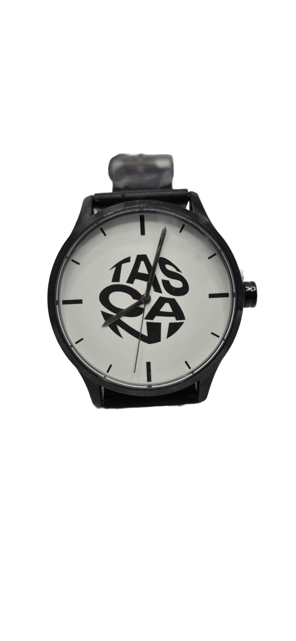 Reloj Tascani con Malla de Cuero Modelo TS0008NB