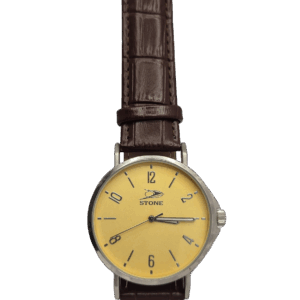 Reloj Stone con Malla de Cuero Fondo Amarillo