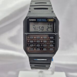 Reloj Casio Estilo Calculadora Modelo CA-53W-1Z