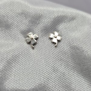 Par de Aros de Plata 925 Diseño Trébol