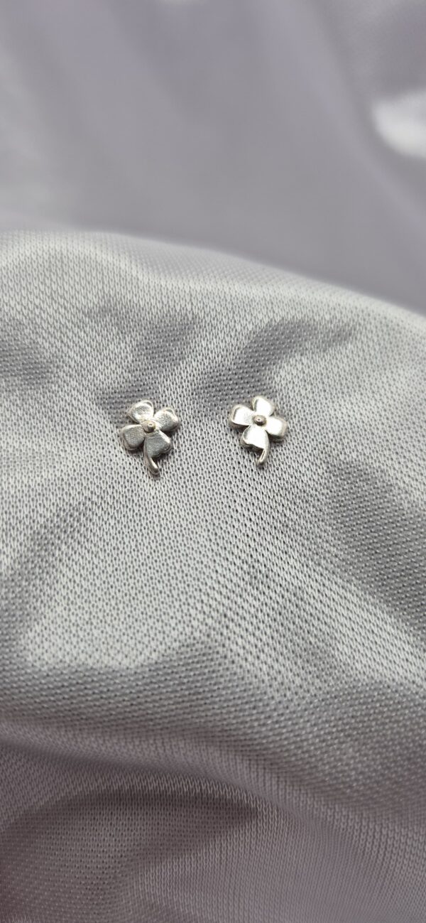 Par de Aros de Plata 925 Diseño Trébol