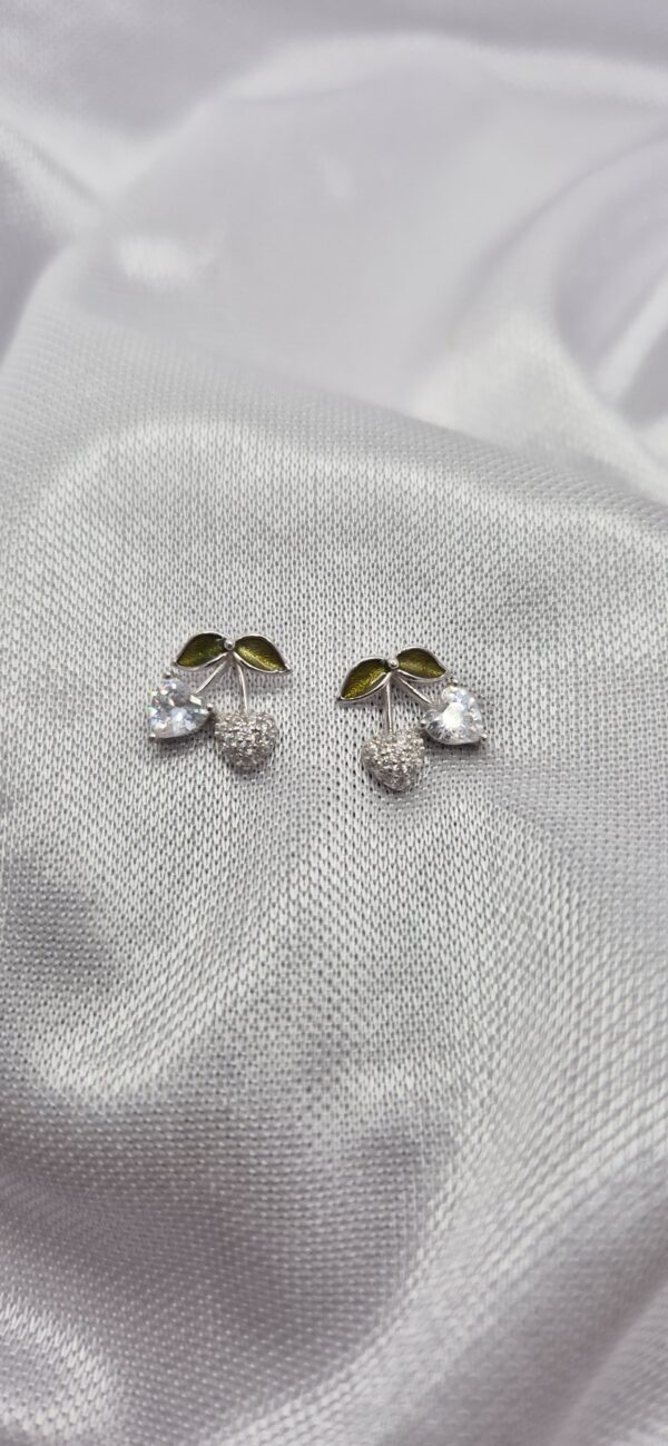 Par de Aros de Plata 925 Diseño Cereza con Piedra
