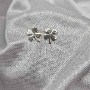 Par de Aros de Plata 925 Diseño Trébol