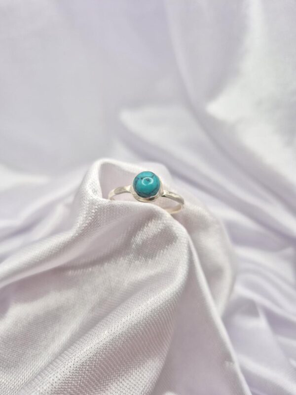 Anillo de Plata 925 con Piedra Aguamarina