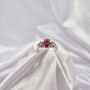 Anillo de Plata 925 con Piedra Rubí