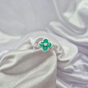 Anillo de Plata 925 Diseño Trébol de Piedra Nácar Verde