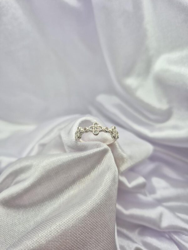 Anillo de Plata 925 Diseño Trébol
