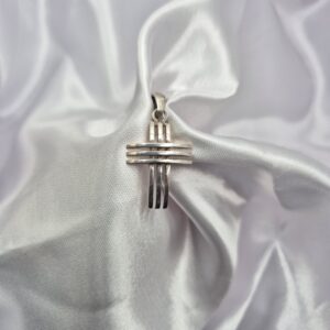 Dije de Plata 925 Diseño Cruz Calada