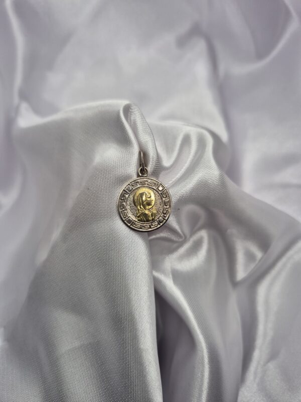 Dije de Plata 925 Y Oro Diseño Virgen Niña Facetada