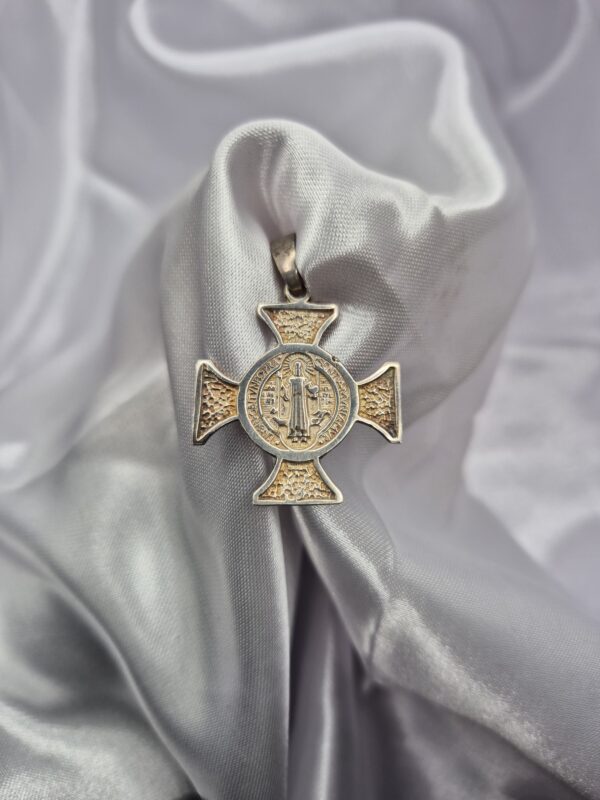 Dije de Plata 925 Diseño Santísima Trinidad