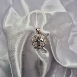 Dije de Plata 925 Diseño Cruz con Strass