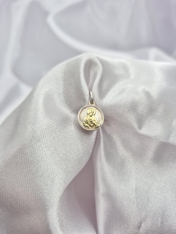 Dije de Plata 925 y Oro Diseño Sagrado Corazón