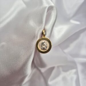 Dije de Plata 925 Virgen Niña con Borde Dorado