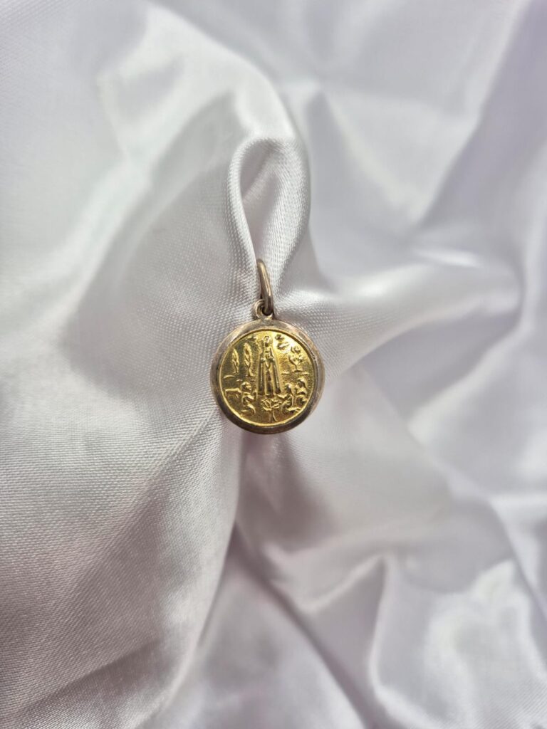 Dije de Plata 925 y Oro Medalla de la Virgen de Fátima