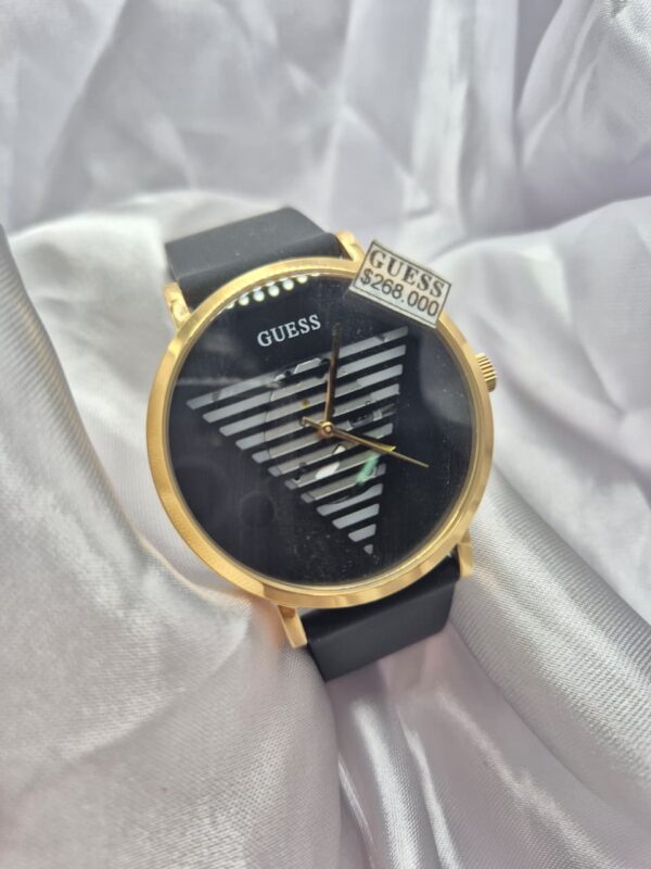 Reloj Guess Modelo GW0503G1 Malla de Silicona