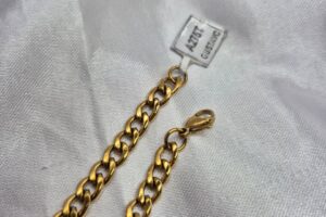 Cadena de Acero Dorado Modelo Groumet de 50cm